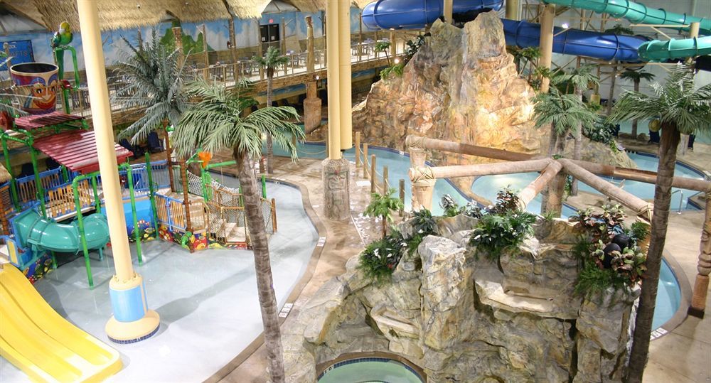 Edgewater Waterpark Hotel Дълут Екстериор снимка