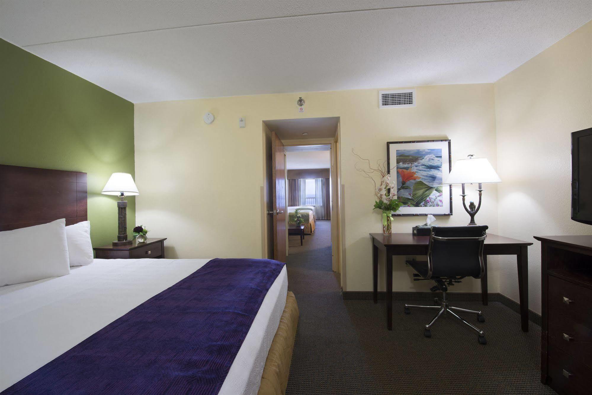 Edgewater Waterpark Hotel Дълут Екстериор снимка