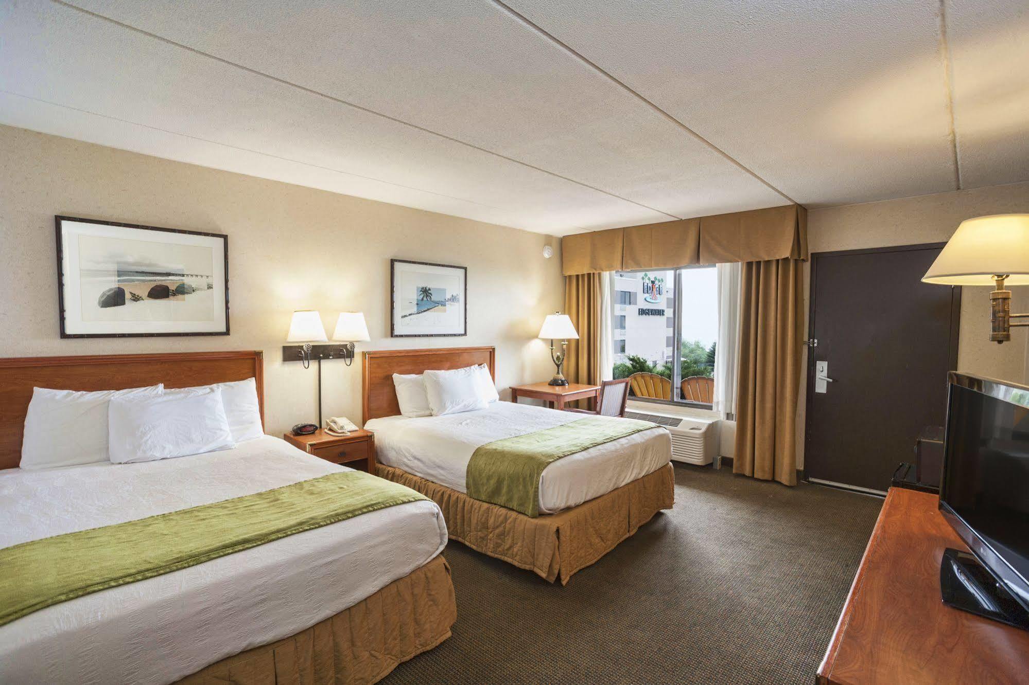 Edgewater Waterpark Hotel Дълут Екстериор снимка
