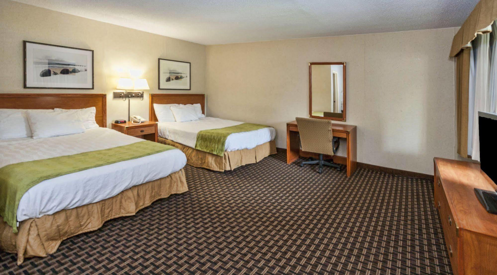 Edgewater Waterpark Hotel Дълут Екстериор снимка