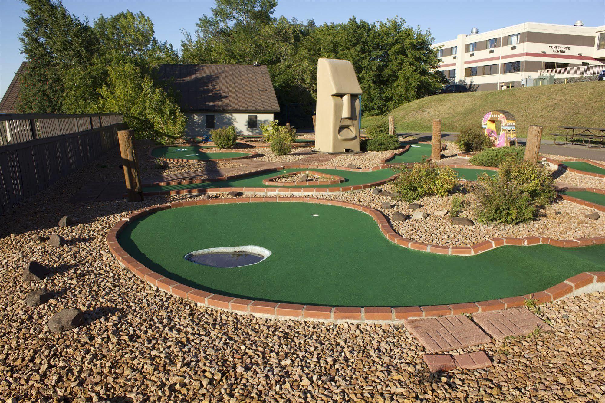 Edgewater Waterpark Hotel Дълут Екстериор снимка